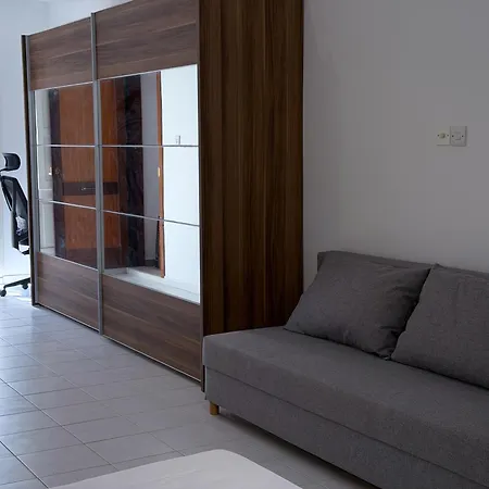 Dan's Duplex By Eldi Appartamento *